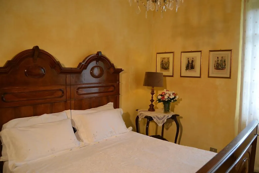 לינה וארוחת בוקר Roina B&B Le Brede